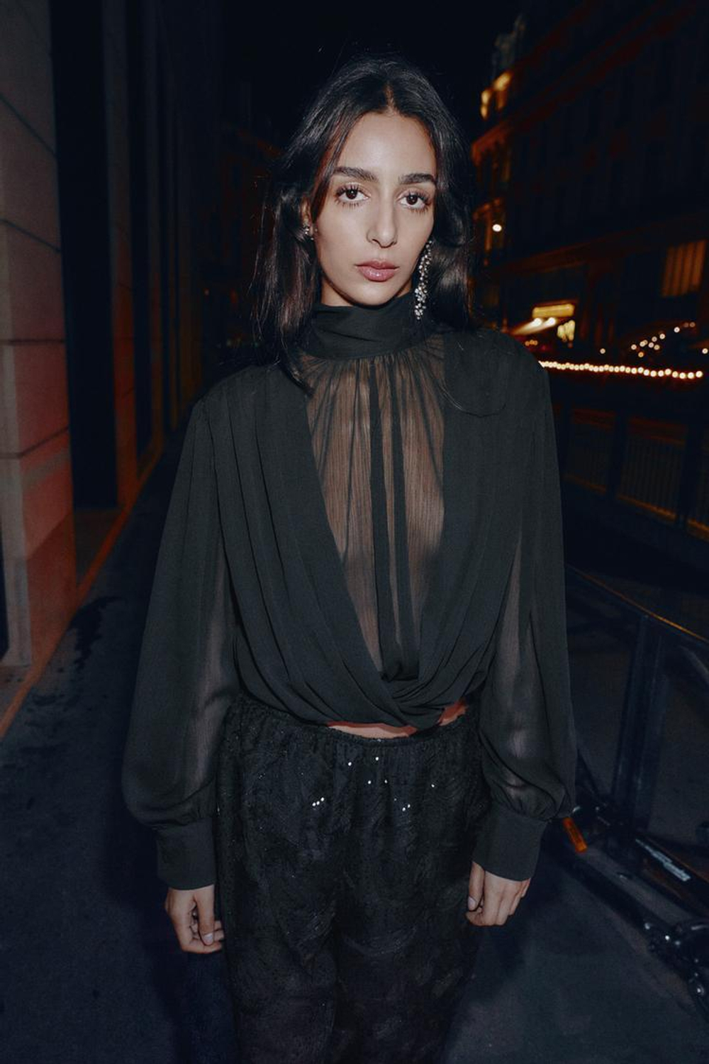 ZARA ПОЛУПРОЗРАЧНЫЙ ТОП С ДРАПИРОВАННЫМИ РУКАВАМИ-БАЛЛОНАМИ, ЧЕРНЫЙ