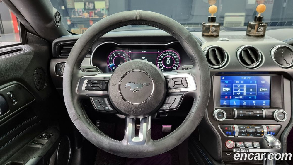 Ford Mustang Coupe (09.2022)