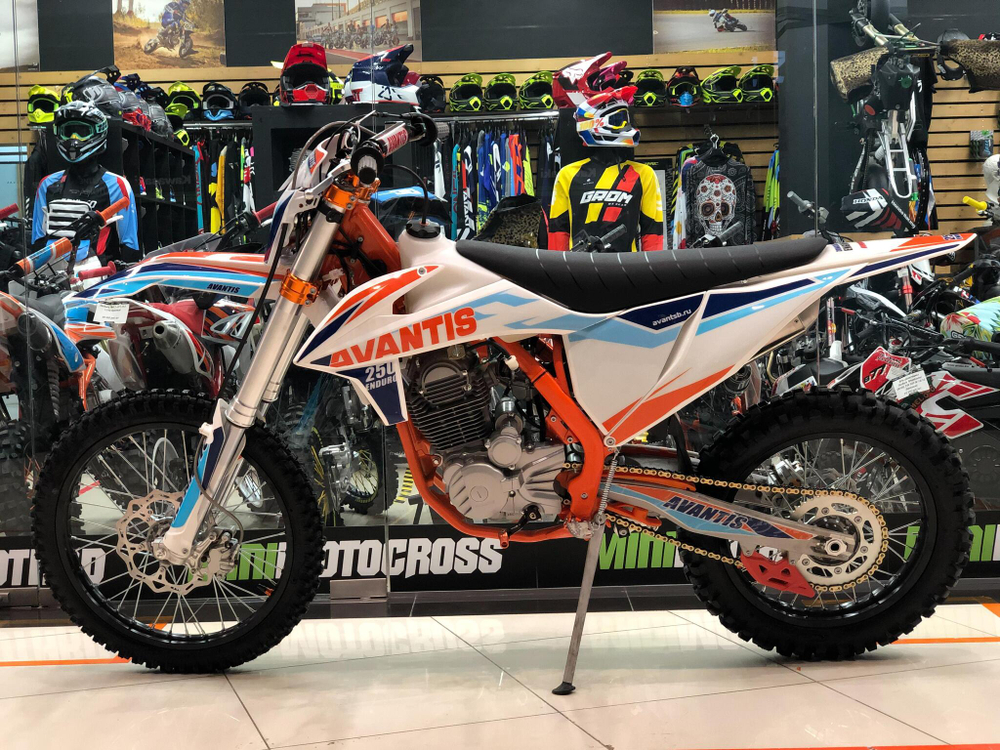 Мотоцикл Avantis Enduro 250 21/18 (ZS172FMM, возд.охл.) 2020 (Белый (K)
