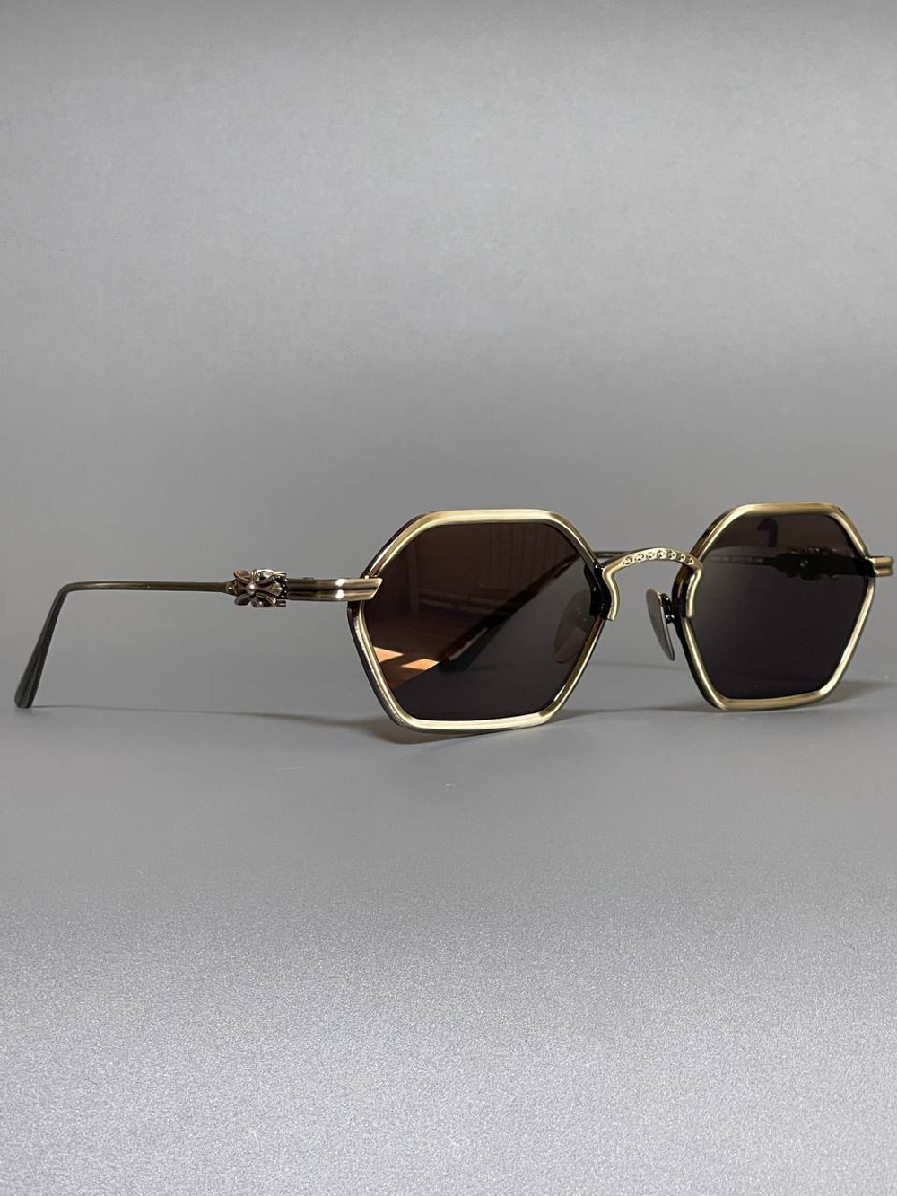 Солнцезащитные очки Chrome Hearts