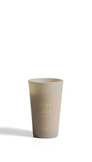 Ароматическая свеча Bright Citrus с ароматом цитронеллы, 200 г