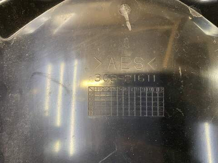 Пластик внутренний Yamaha FZ1 Fazer RN17 3C3-21611