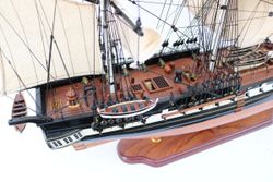 Van Der Heijden Модель парусника USS Constitution, США