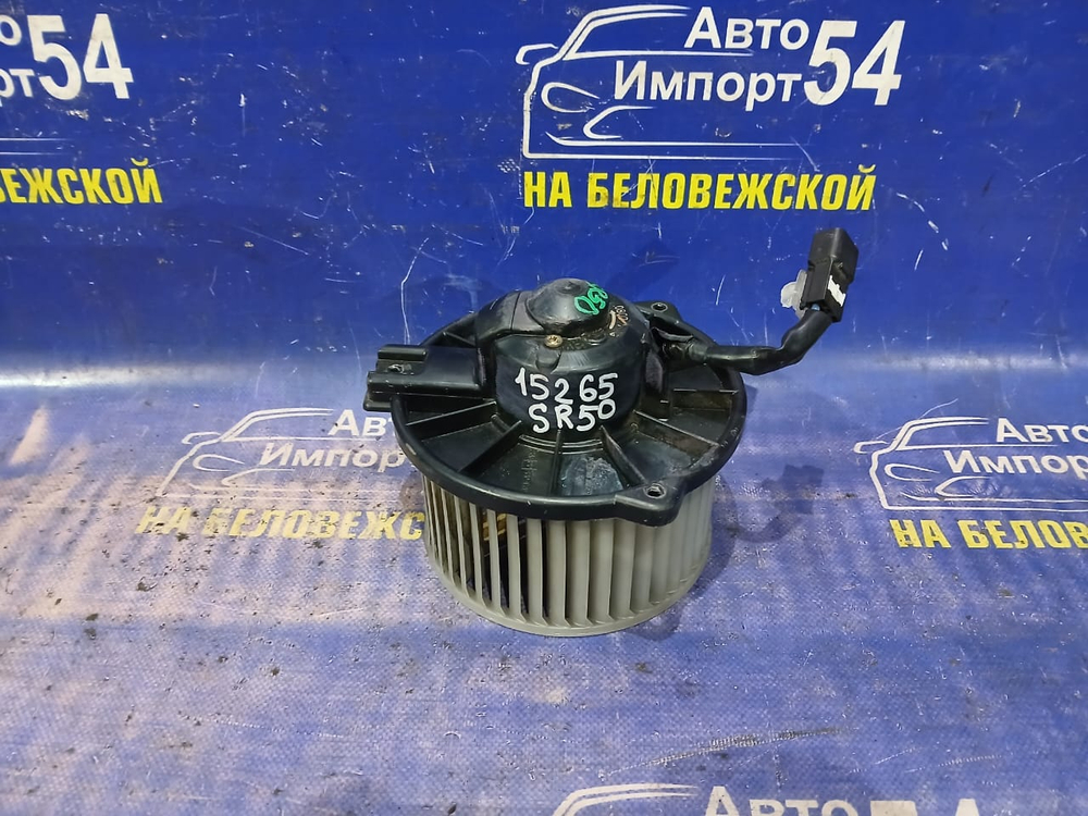 Моторчик печки TOYOTA LITEACE NOAH 1996-2007