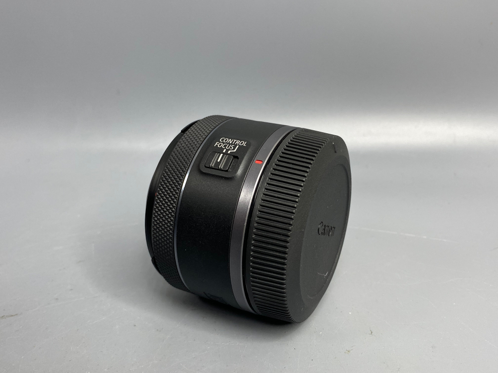 Canon RF 50mm 1.8 STM