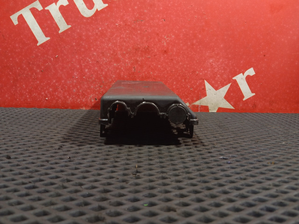 Крышка блока управления светом