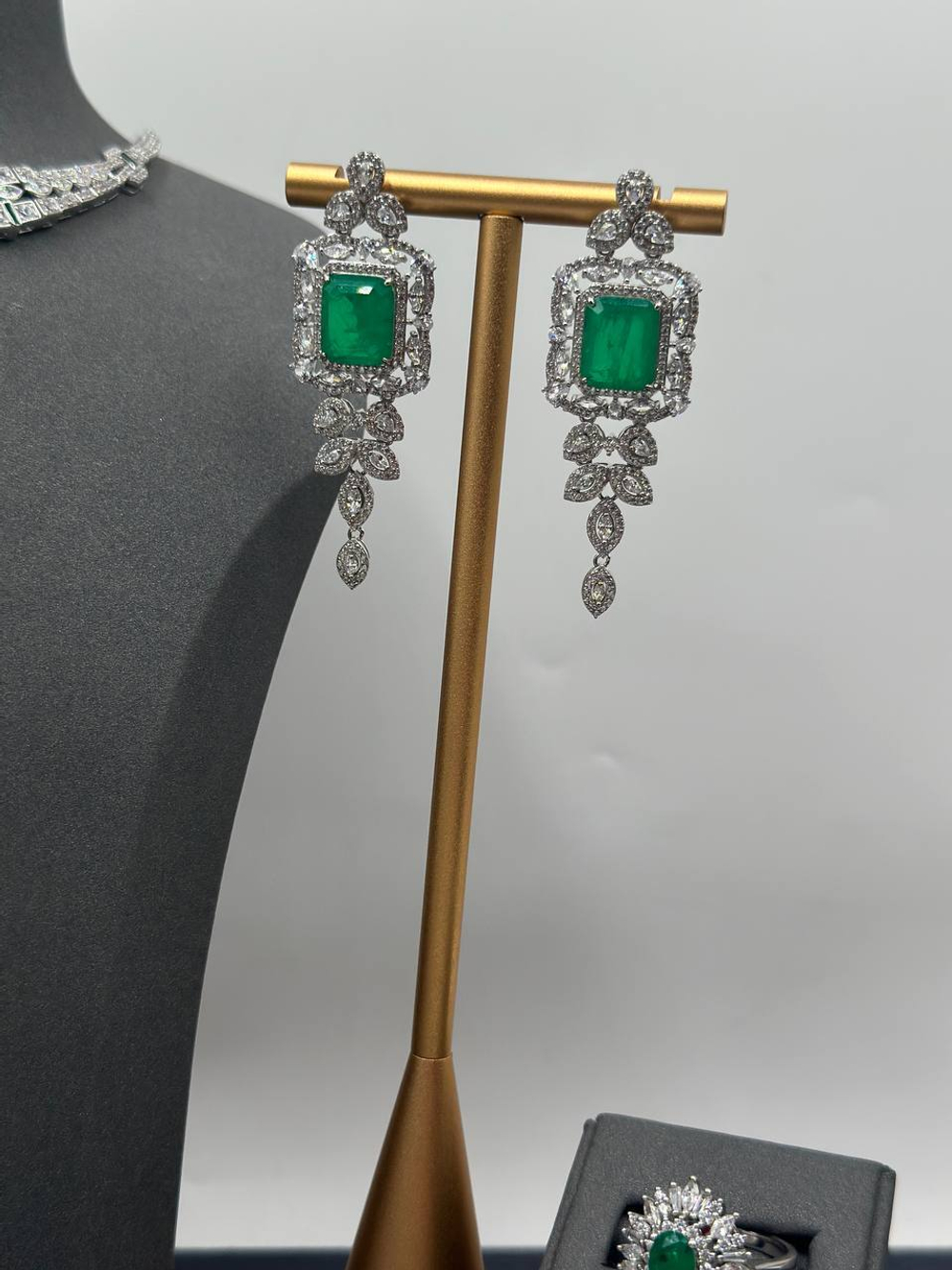 Серьги