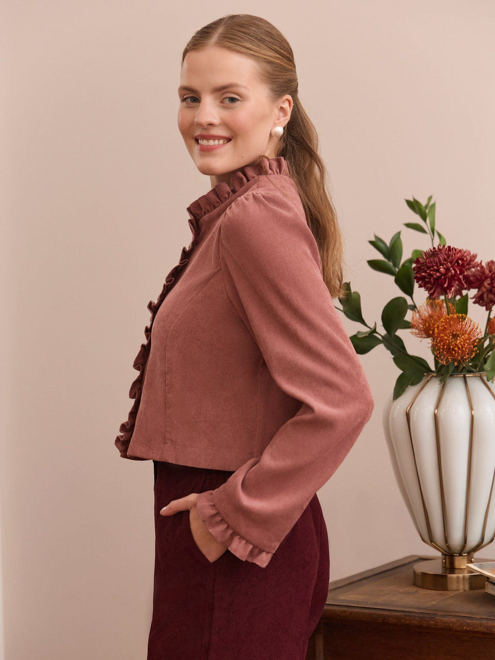 Жакет вельвет укороченный