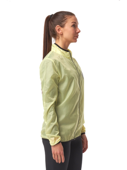 ВЕТРОВКА ЖЕНСКАЯ UGS WIND JACKET | PASTEL YELLOW