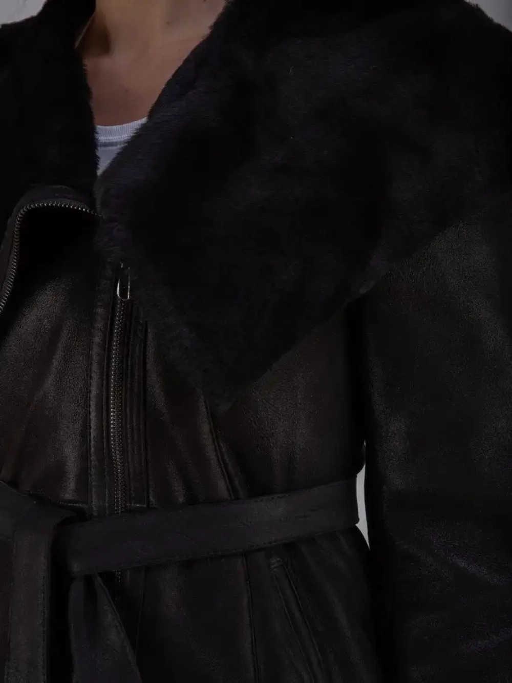 Дубленка женская натуральная длинная с капюшоном Турция