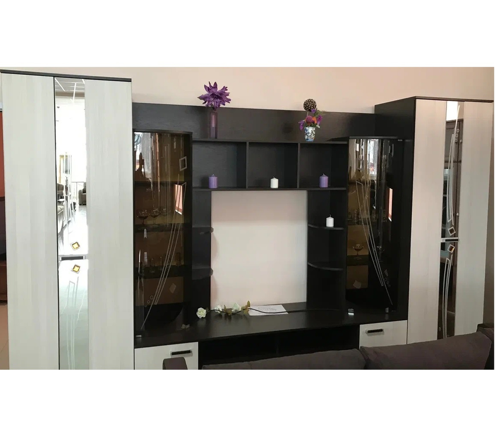 Стенка в гостиную Венеция, венге