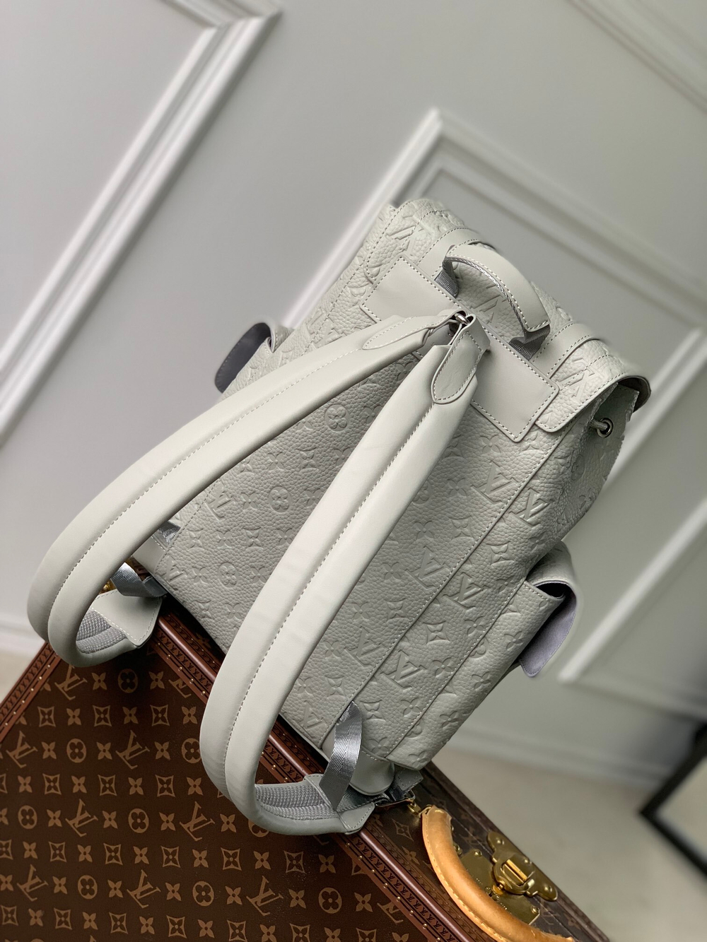 Louis Vuitton Christopher PM