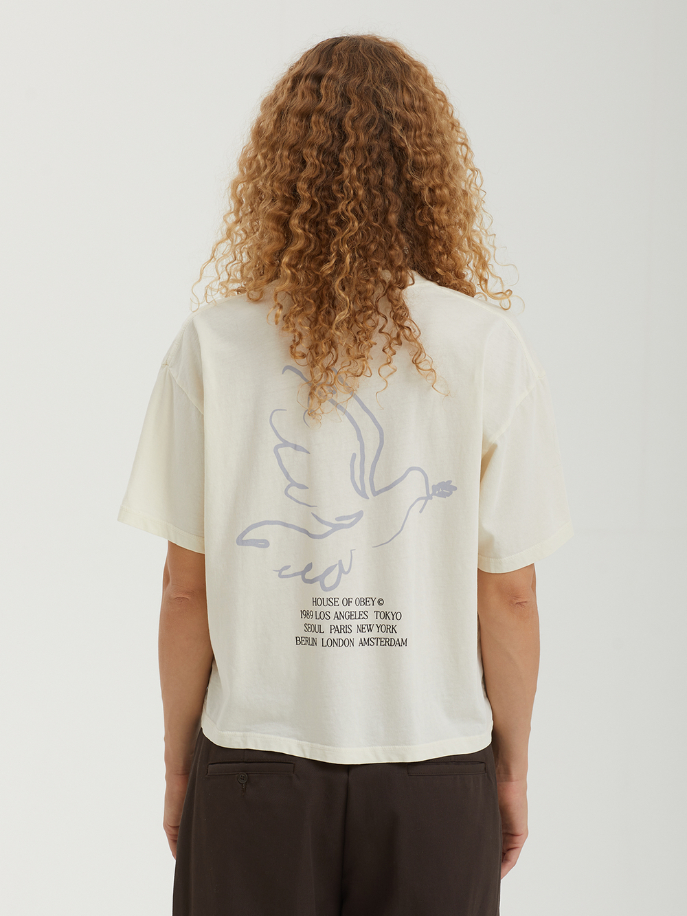 Женская Футболка House Of Obey Dove