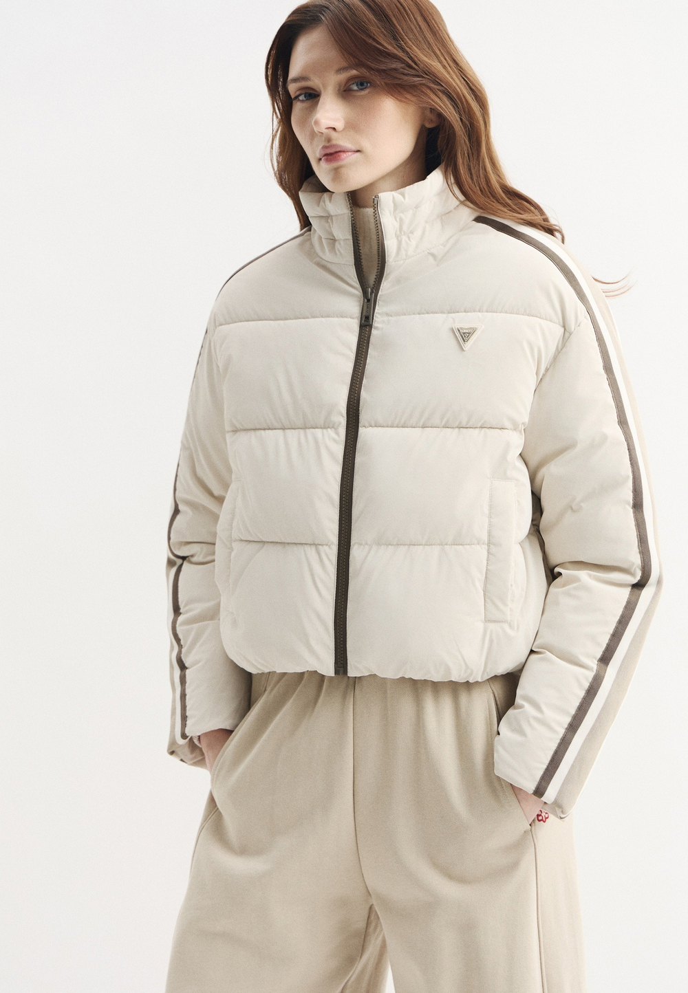 Куртка  женская GUESS