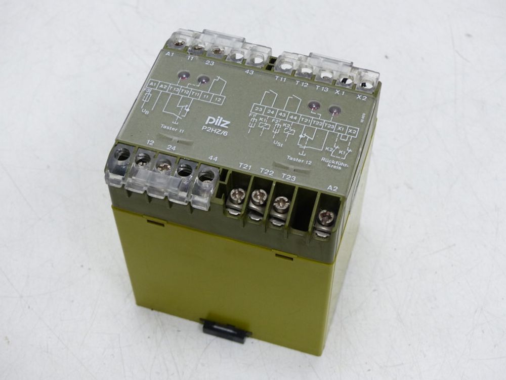 Pilz P2HZ6 110VAC 2S 1Ö