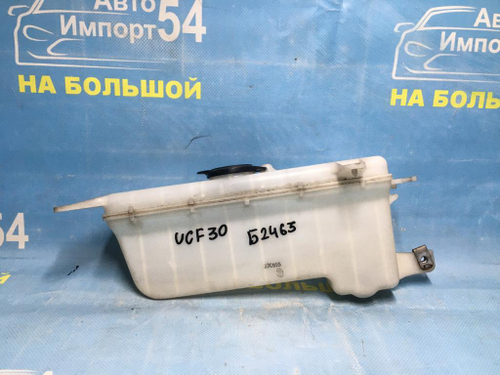 Бачок омывателя TOYOTA CELSIOR 2000-2006