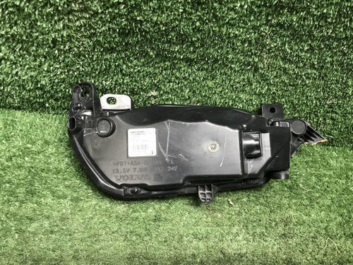 ПТФ левая Volvo XC60 2 (2017-2021) LED