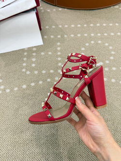 Valentino Rockstud Sandal 9 cm