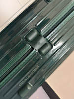 Чемодан Rimowa