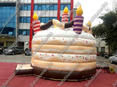 Коммерческий надувной батут "Торт"