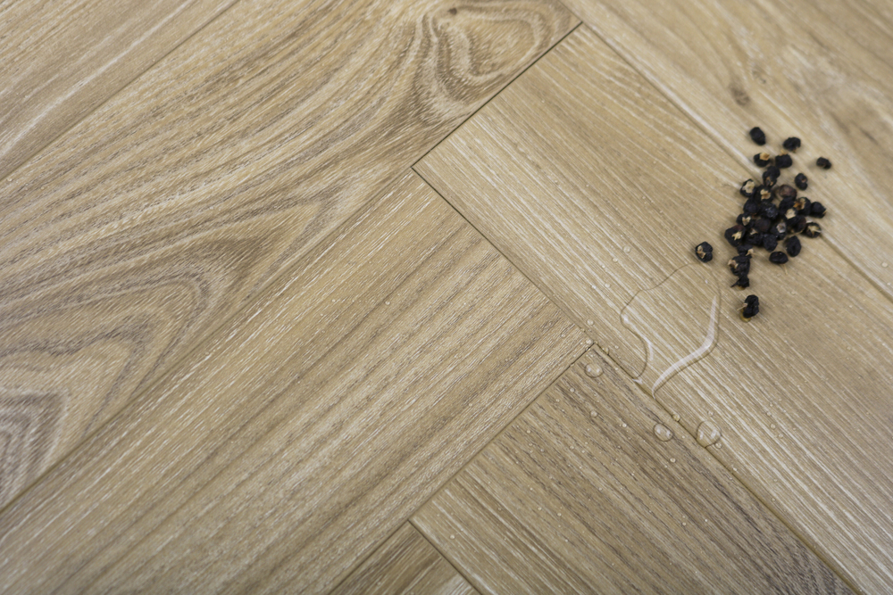 Ламинат ICON Orange 8 мм ОРЕХ ТОНИРОВАННЫЙ 1.92 м2