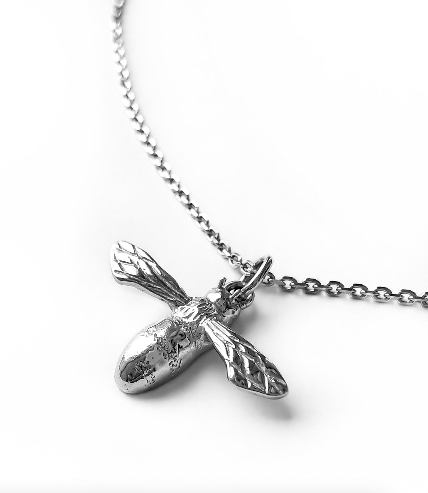 Колье с пчелой Nature