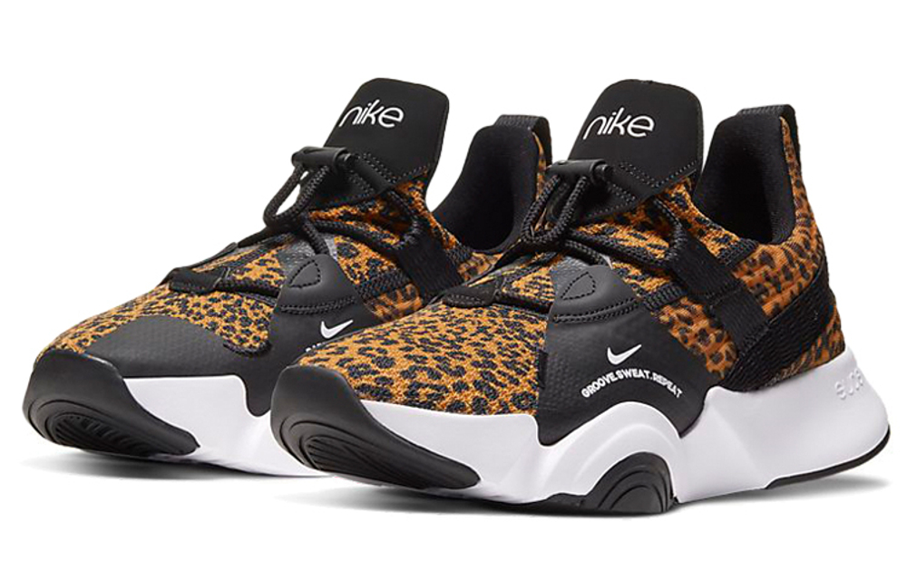 Кроссовки Nike Superrep Groove (Женская размерная сетка)