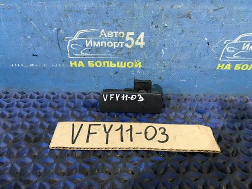 Бардачок пассажирский NISSAN AD 2001