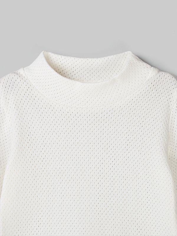 Лонгслив с воротником-стойкой 