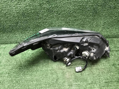 Битая Фара левая Subaru Forester SJ (16-19) LED