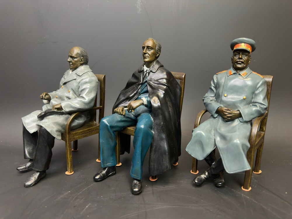 Бронзовая скульптура « Коалиция»