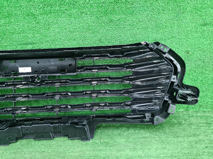 Решетка радиатора Haval Jolion (2021-н.в.)