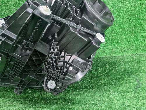 Фара правая Mercedes GLS x167 19-23 Multibeam LED