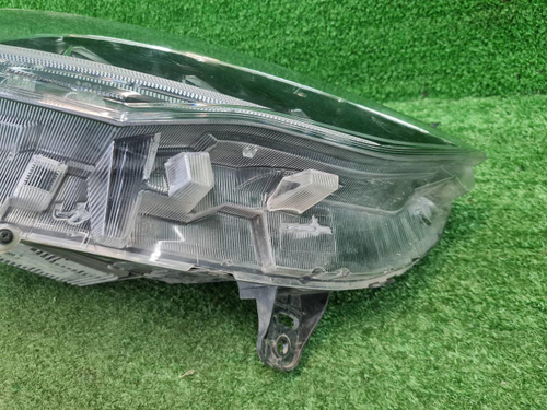 Битая Фара правая Haval Jolion (2021-н.в.) LED