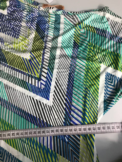 Платье ассиметричное с геометрическим принтом, необычное, визуально 46 размер