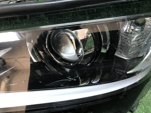 Фара левая Lexus ES 7 (2018-2021) LED