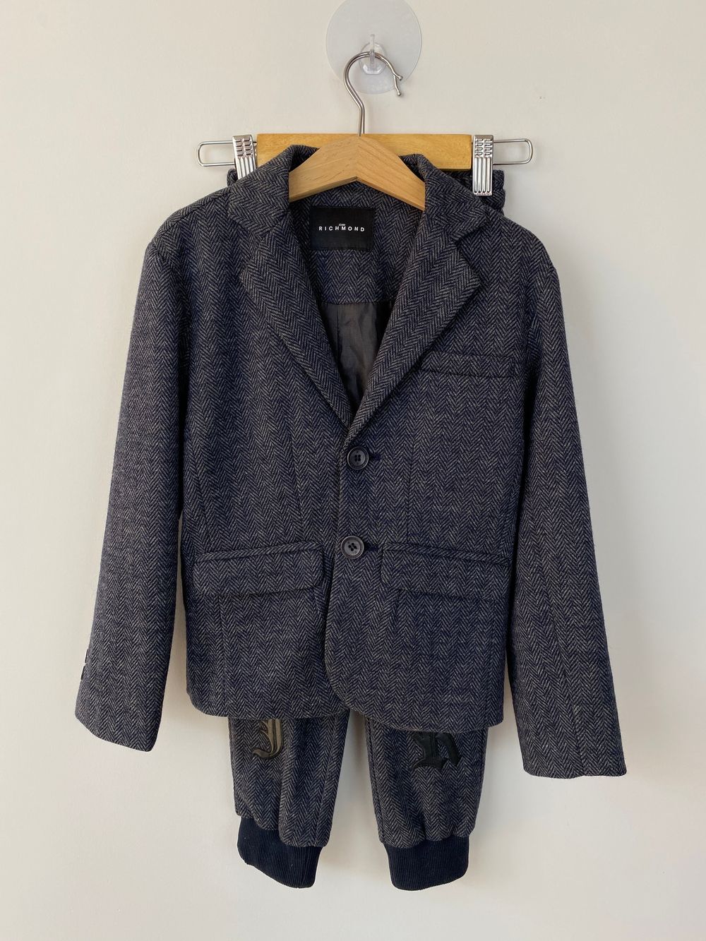 Костюм Richmond, 116