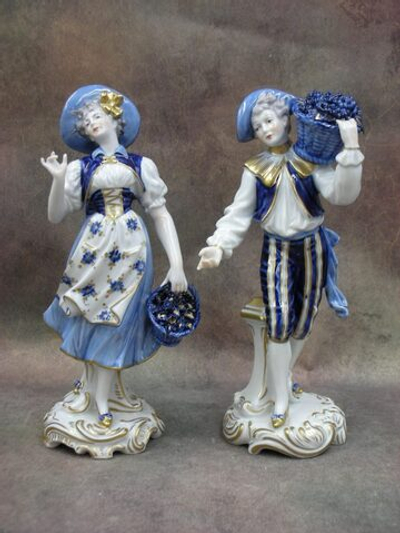 Статуэтка. Фарфор. Уличные продавцы пара. Volkstedt. Германия