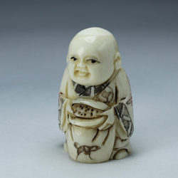 Нэцкэ Мальчик с мешком риса