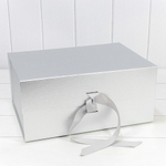 Коробка сборная 39х28х17.8 см на магнитах (Серебряный)