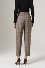 31076 Брюки женские (бежево-коричневая клетка)