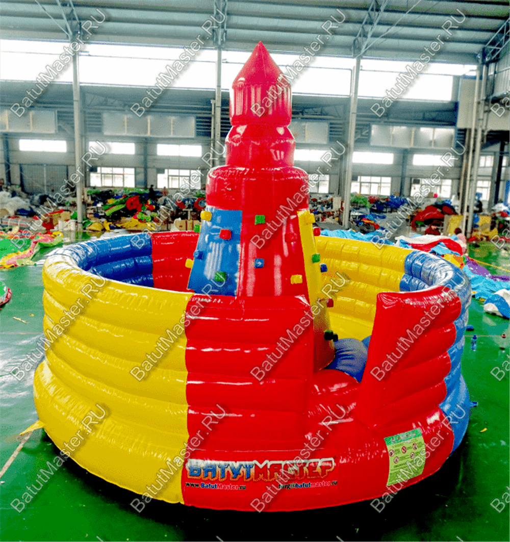 Скалодром "Покоритель вершин" 7*7*6 м