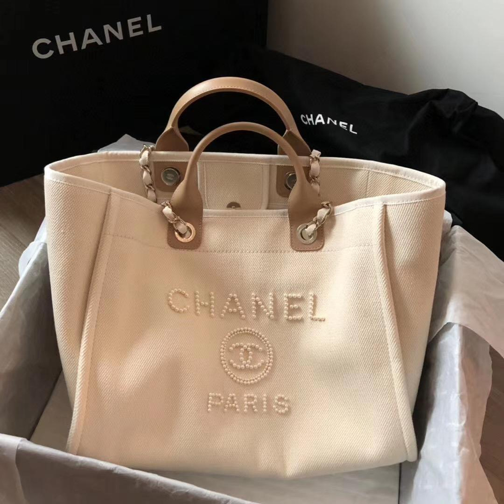 Chanel Shopping Bag