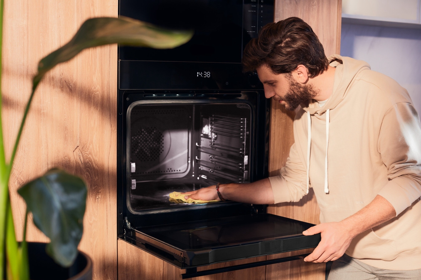 Как выбрать лучший способ очистки электрического духовки: виды и особенности