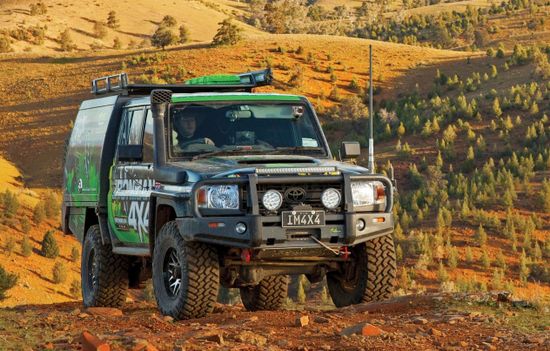 Шноркель Toyota Land Cruiser 79 Ironman ISNORKEL023