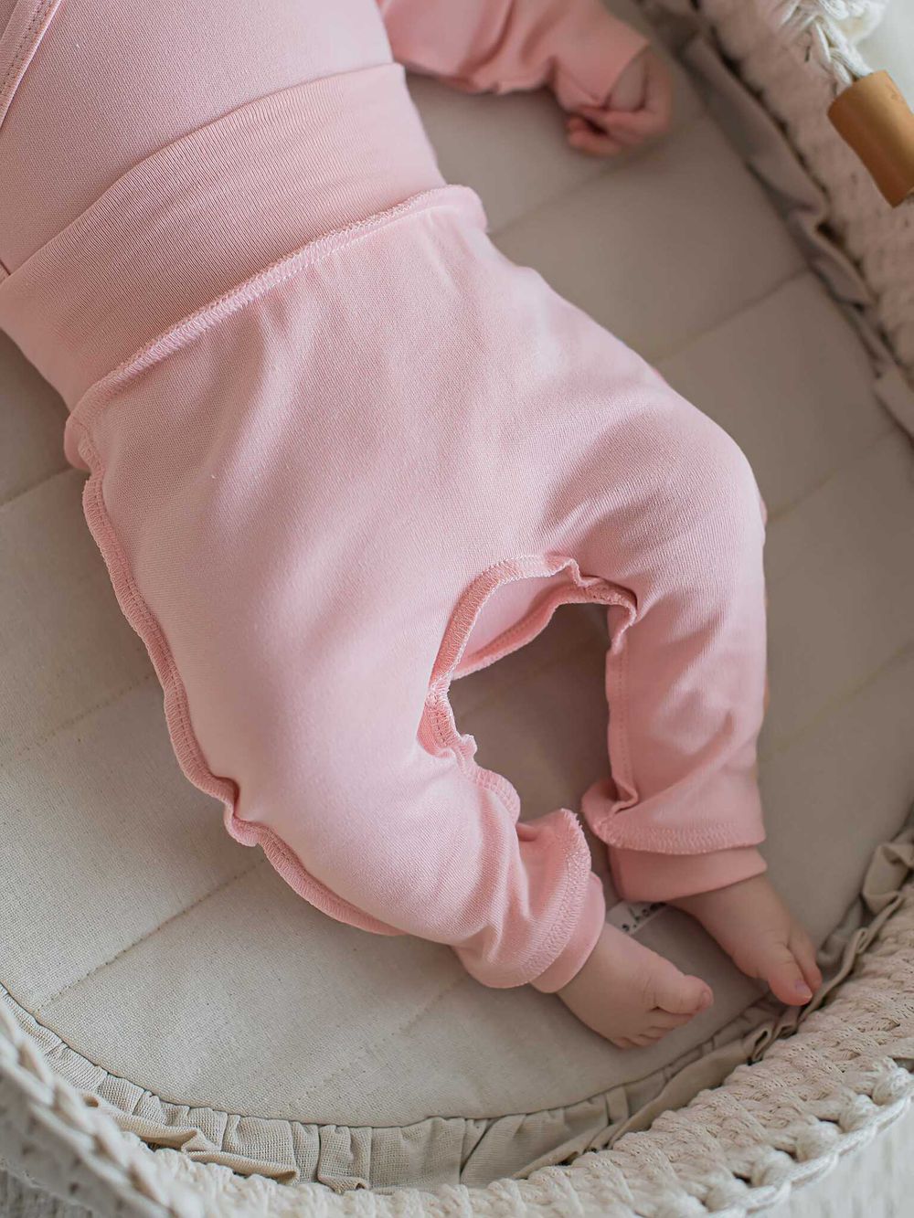 Ползунки с наружными швами "Чайная роза" 0+