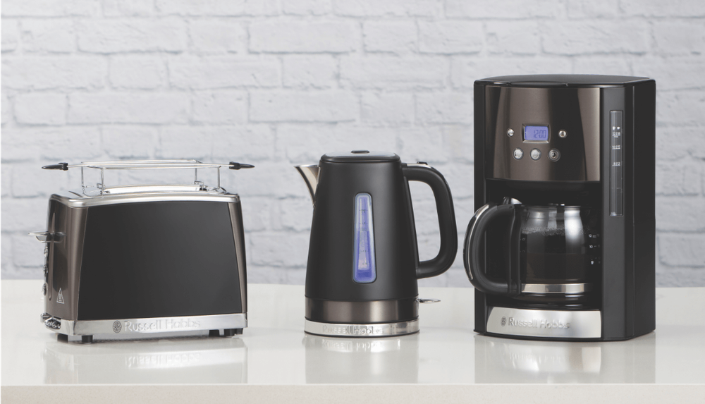 Электрический чайник Russell Hobbs 26140-70 черный