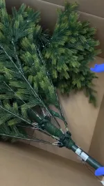 Елка с гирляндой «Эрмитажная» (Литая хвоя) от 1,5 м до 2,7 м