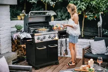 Газовый гриль Broil King Regal 490, 6 горелок, вертел, чёрный