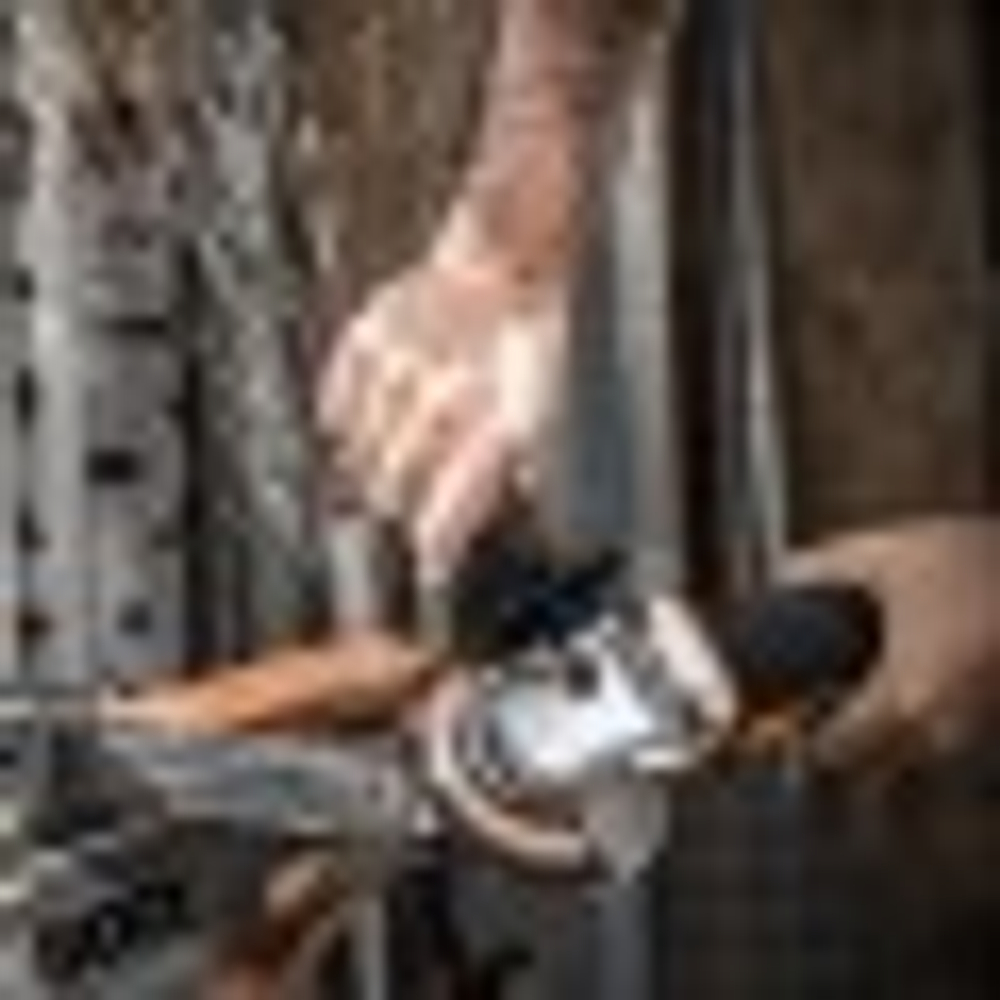 Угловая шлифмашина аккумуляторная Worx WX800
